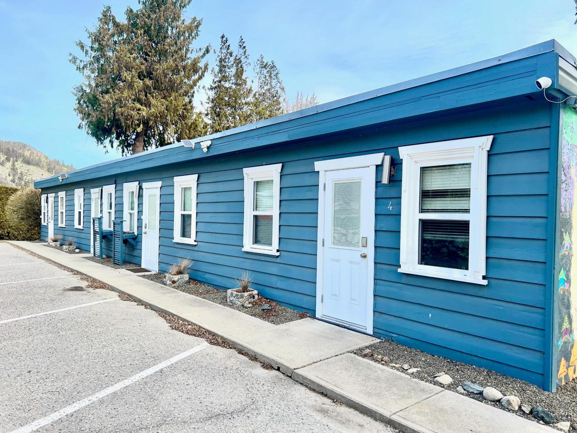 Peachland Beach Resort Exterior foto