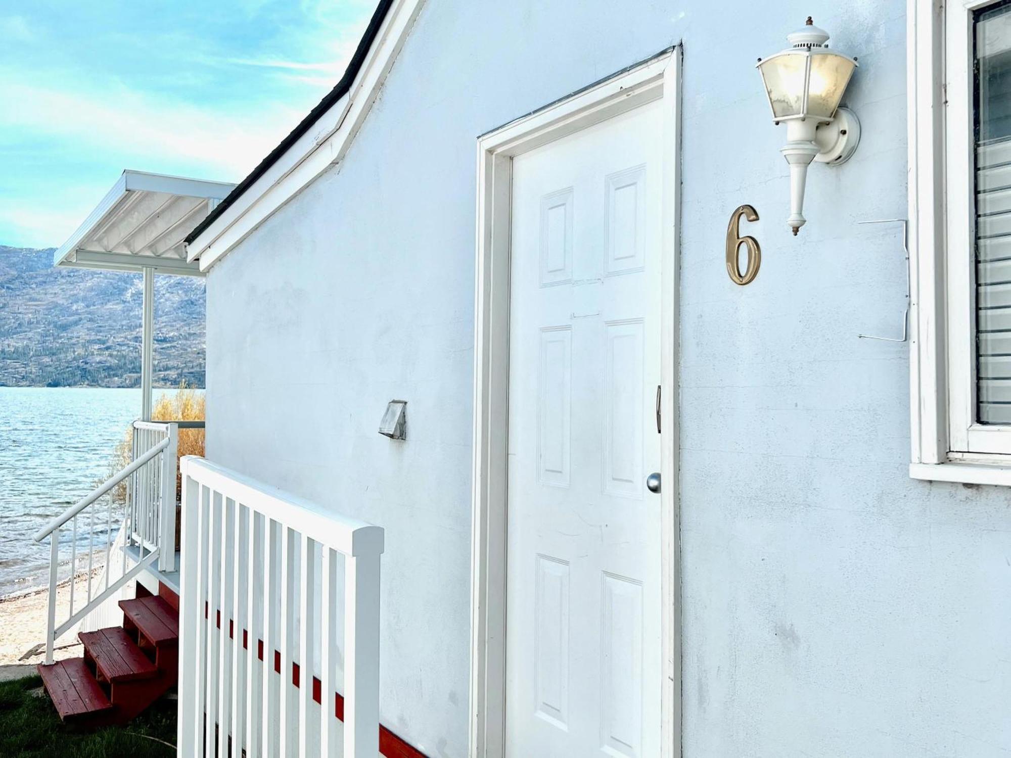 Peachland Beach Resort Exterior foto
