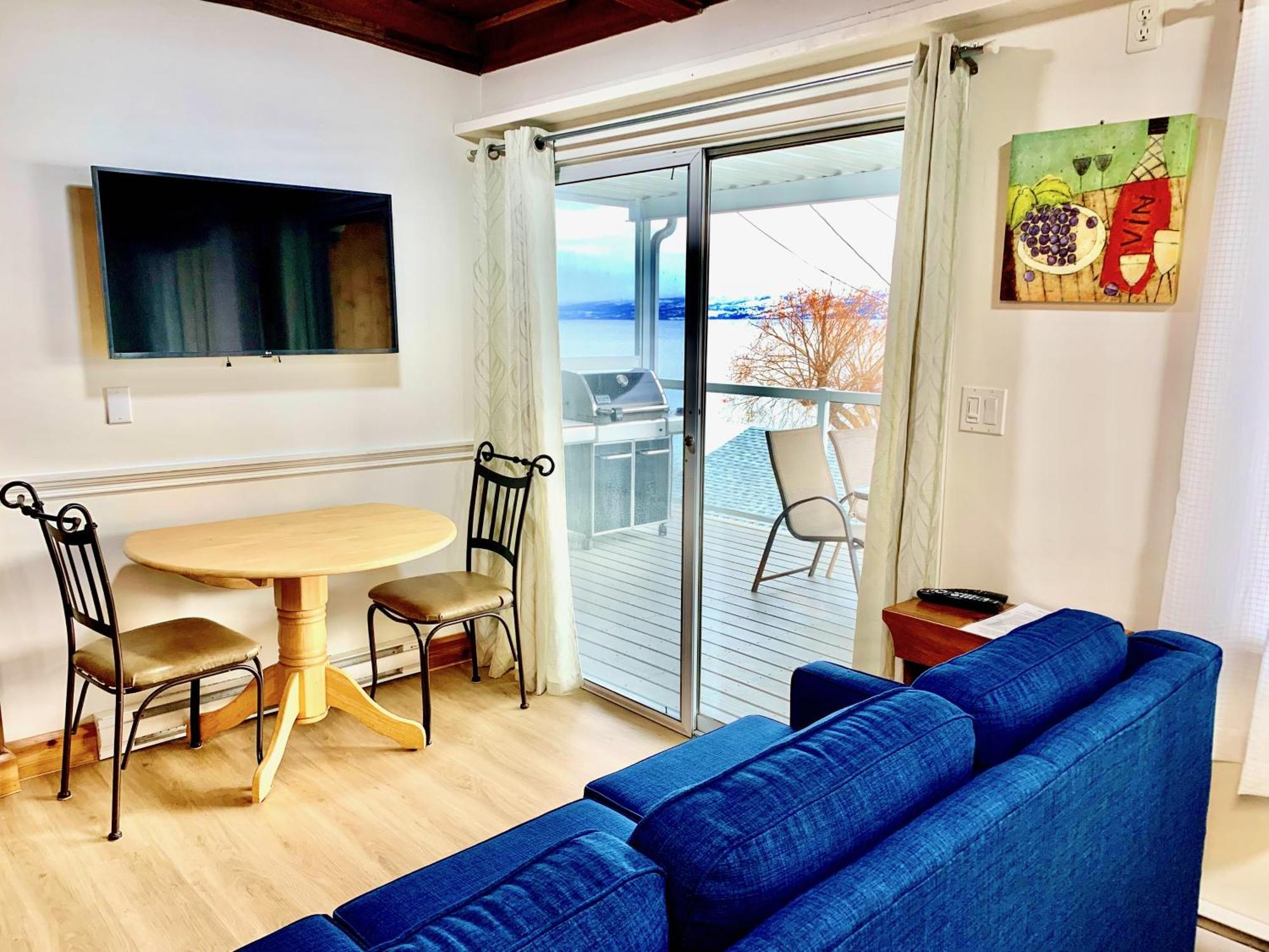 Peachland Beach Resort Exterior foto